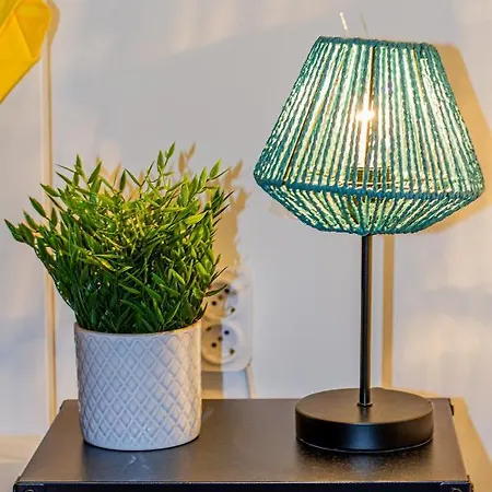 Urania Apartment *