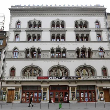 Urania * Budapeste